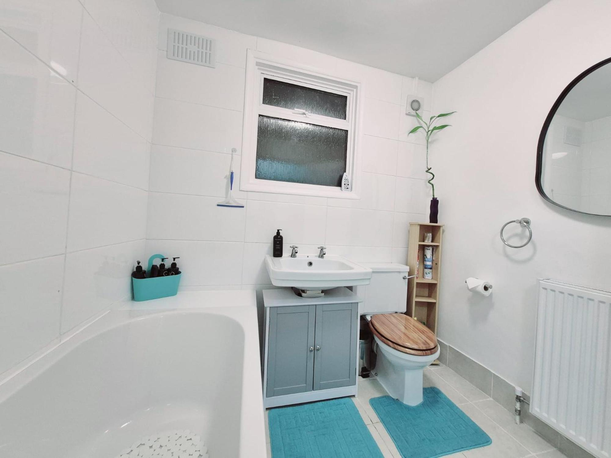 Stylish And Bright Flat In London N8 Turnpike Lane - Piccadilly Line Apartment Exterior foto